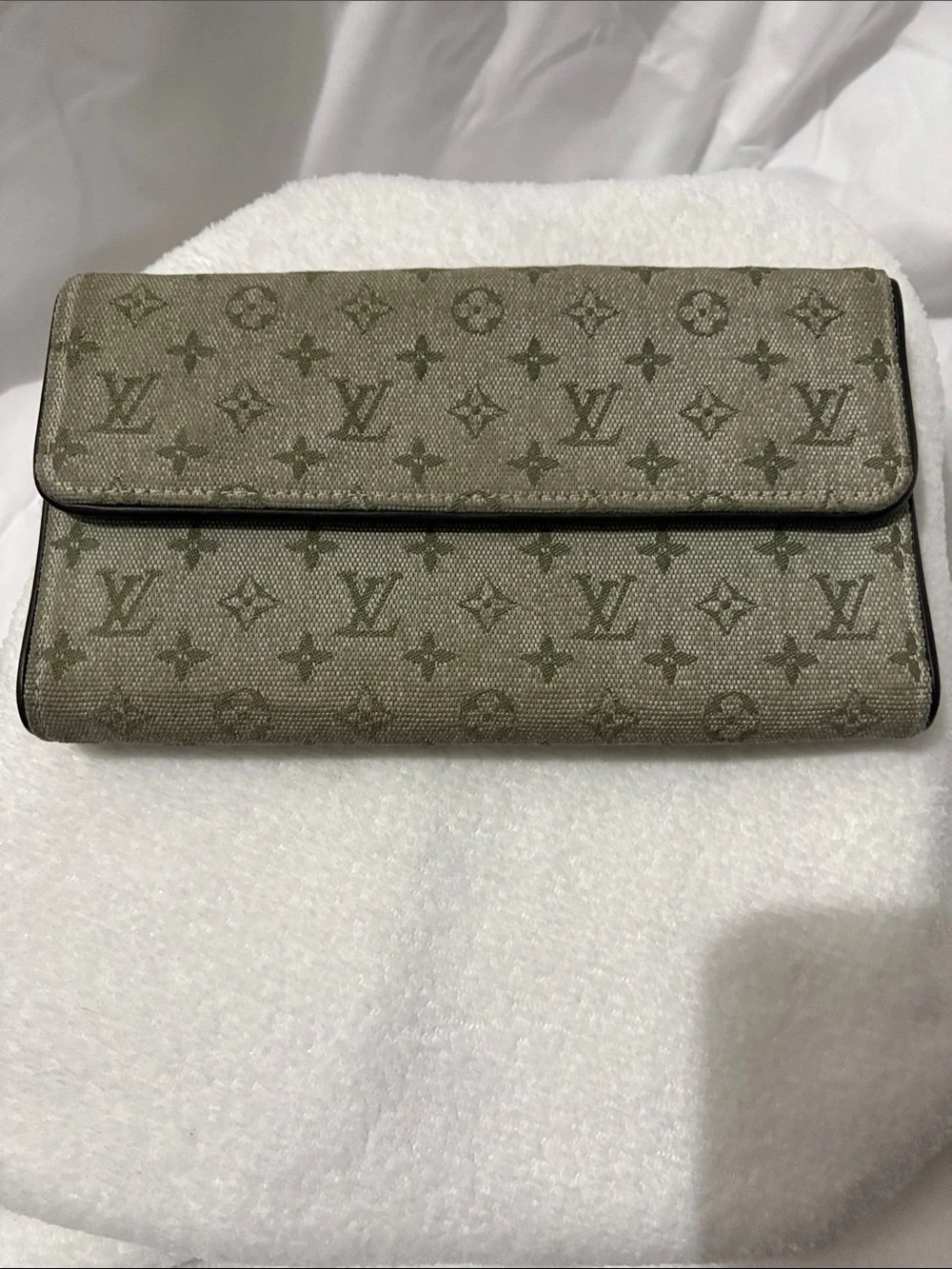 Louis Vuitton louis vuitton